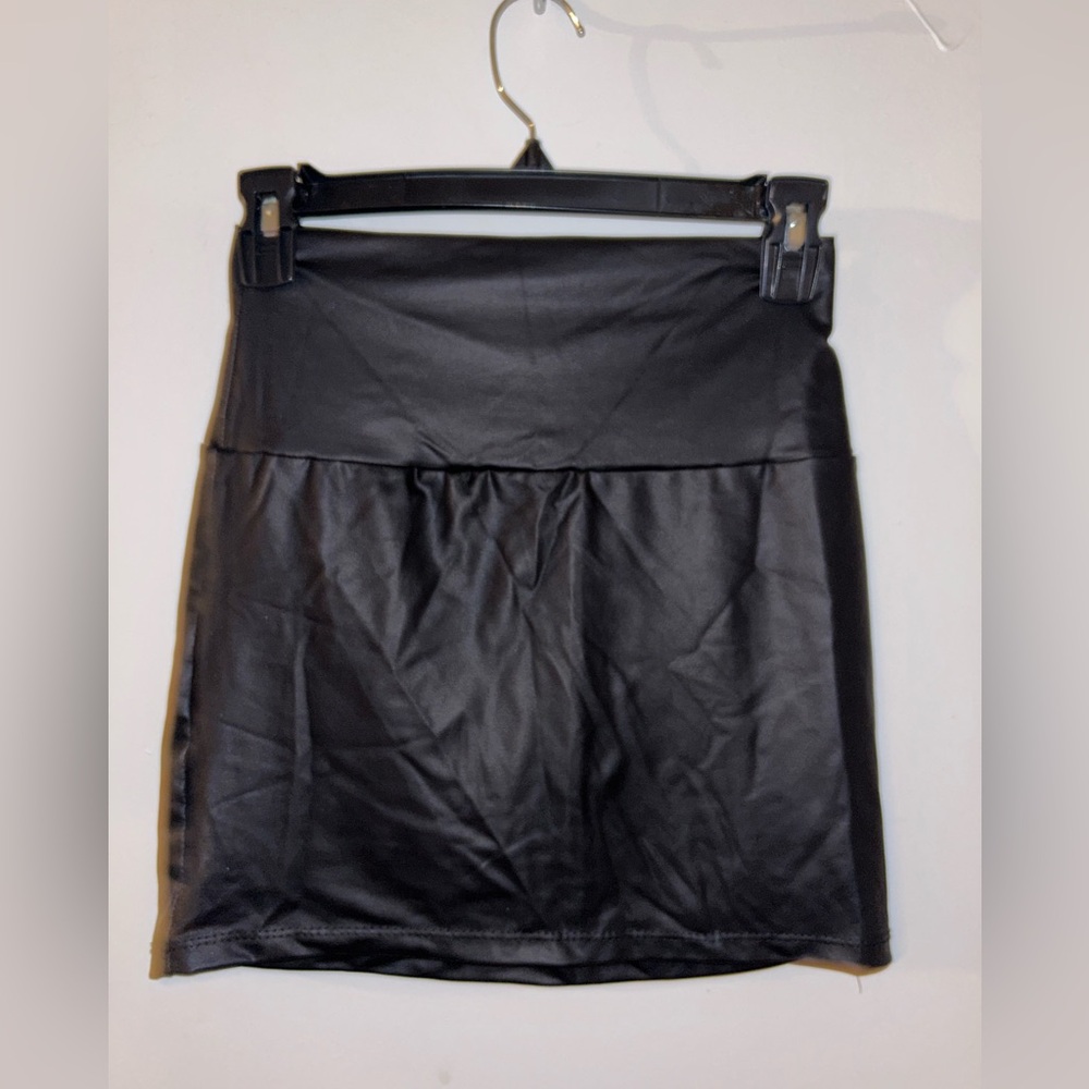 Black leather skirt
